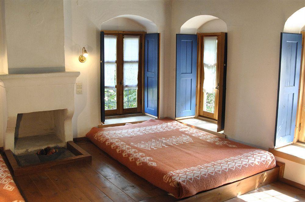 Guesthouse Ioannidis Pápingo Kültér fotó