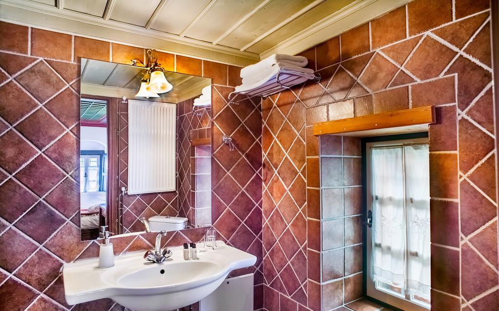 Guesthouse Ioannidis Pápingo Kültér fotó