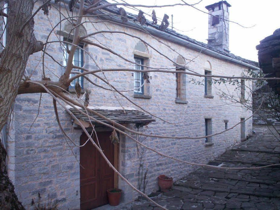 Guesthouse Ioannidis Pápingo Kültér fotó